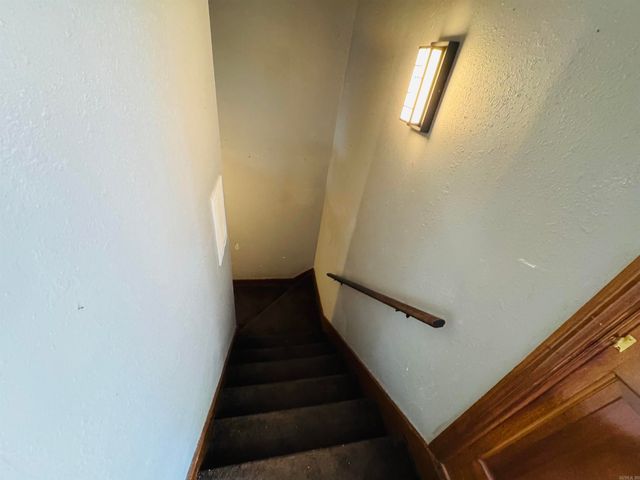 1105 N Oaks Lane, North Little Rock, AR 72118