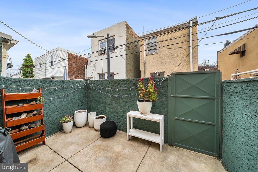 1925 S SARTAIN ST, Philadelphia, PA 19148 — photo 4
