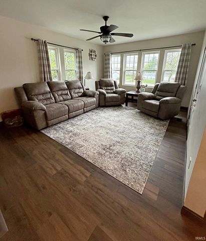 110 W Elnora Street, Odon, IN 47562