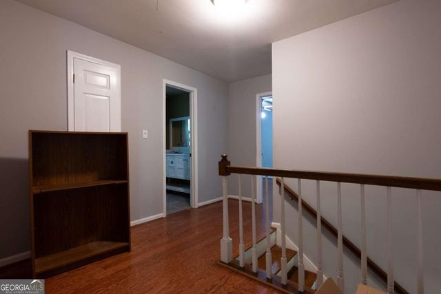 3240 Birchfield Trace, Marietta, GA 30068