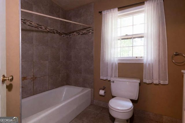3240 Birchfield Trace, Marietta, GA 30068