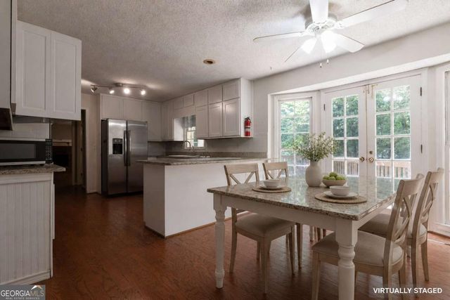 3240 Birchfield Trace, Marietta, GA 30068