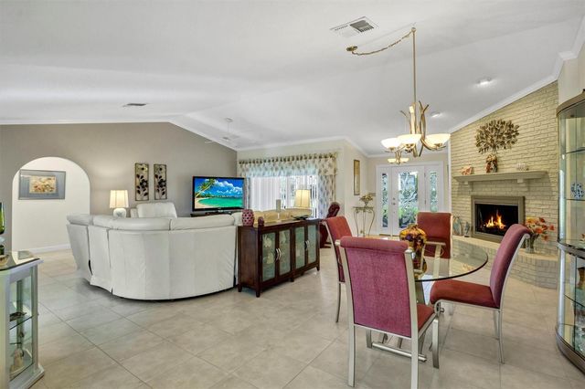 517 CLUBHOUSE DRIVE, Lake Wales, FL 33898