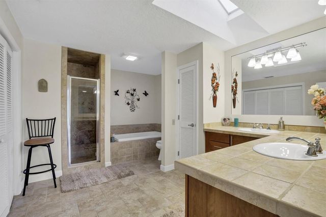 517 CLUBHOUSE DRIVE, Lake Wales, FL 33898