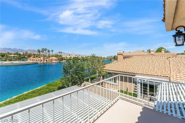 7912 Abalone Cove Drive, Las Vegas, NV 89128