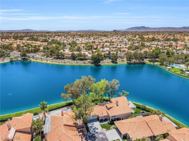 7912 Abalone Cove Drive, Las Vegas, NV 89128