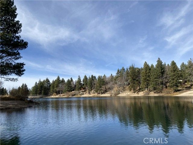 33353 Yukon Drive, Green Valley Lake, CA 92341