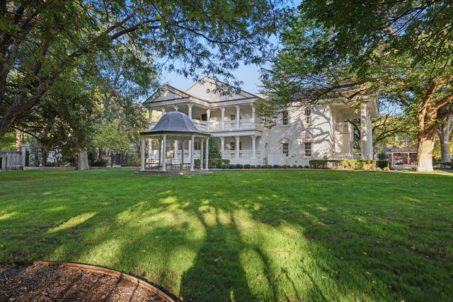 33 OLDHAM Circle, Amarillo, TX 79109