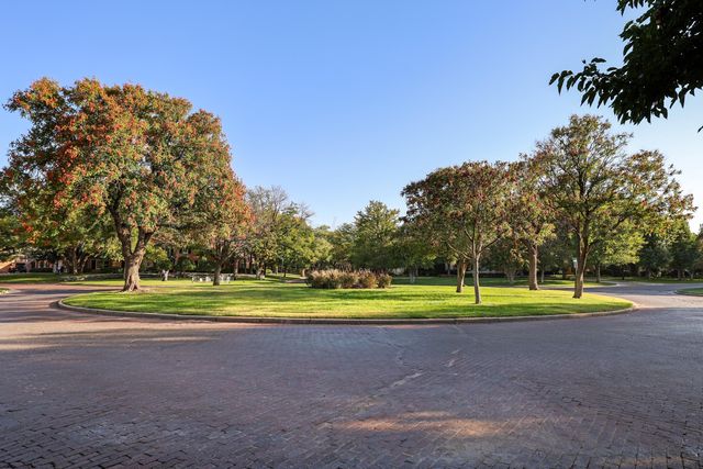 33 OLDHAM Circle, Amarillo, TX 79109