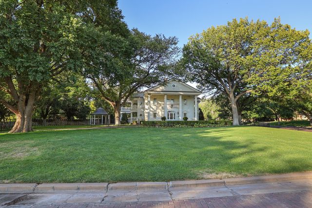 33 OLDHAM Circle, Amarillo, TX 79109