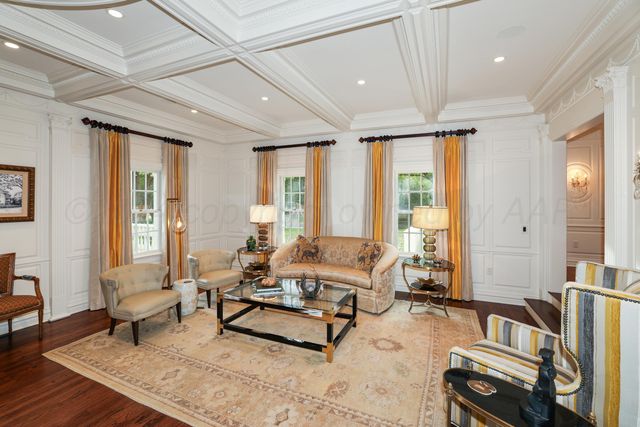 33 OLDHAM Circle, Amarillo, TX 79109