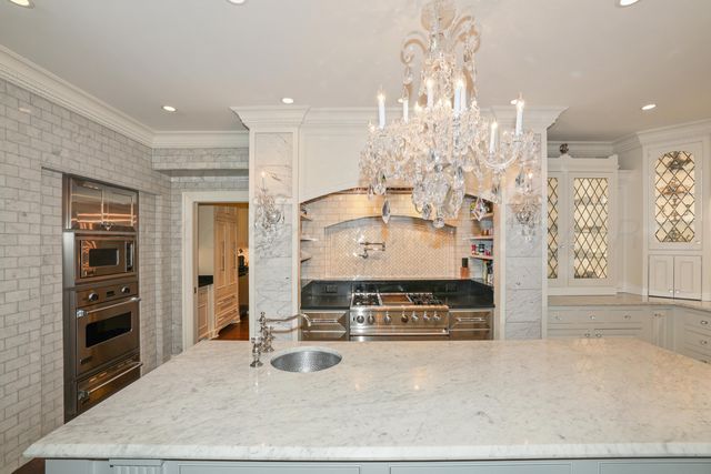 33 OLDHAM Circle, Amarillo, TX 79109