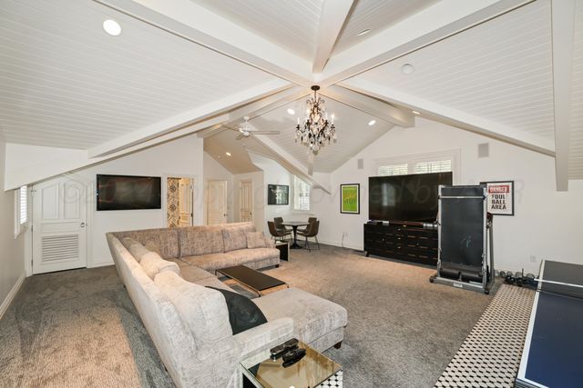 33 OLDHAM Circle, Amarillo, TX 79109