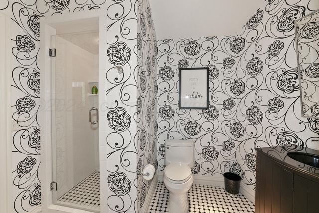 33 OLDHAM Circle, Amarillo, TX 79109