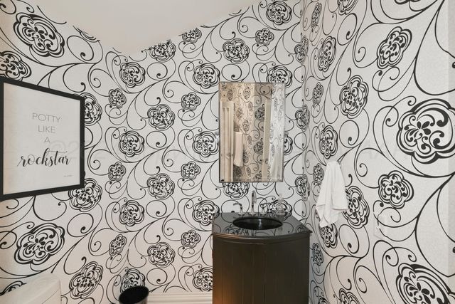 33 OLDHAM Circle, Amarillo, TX 79109