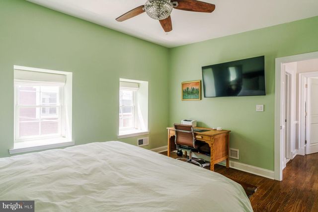 329-33 PEMBERTON ST, Philadelphia, PA 19147