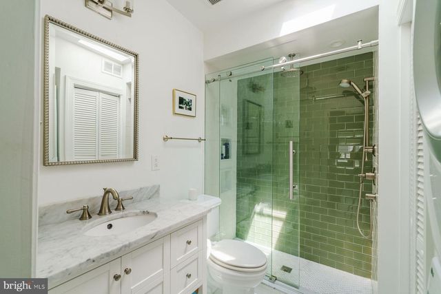 329-33 PEMBERTON ST, Philadelphia, PA 19147
