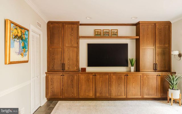 329-33 PEMBERTON ST, Philadelphia, PA 19147