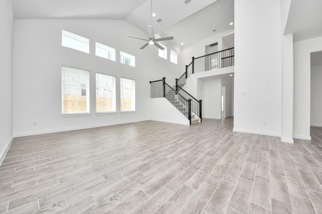 1021 Golden Glow Path, Magnolia, TX 77355