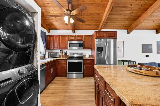 6100 NW 32nd Terrace, Fort Lauderdale, FL 33309