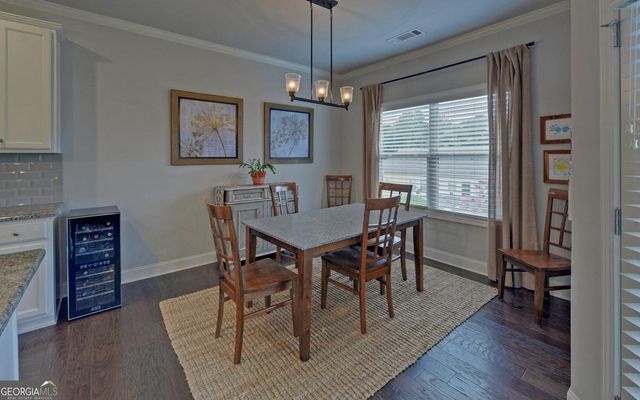 4323 Clubside Drive, Gainesville, GA 30504