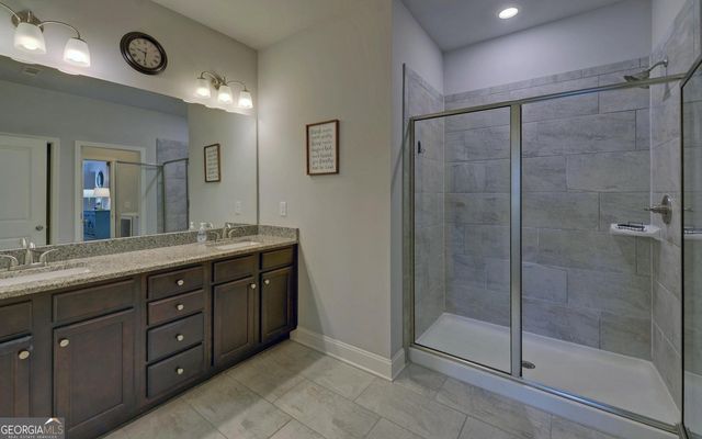 4323 Clubside Drive, Gainesville, GA 30504