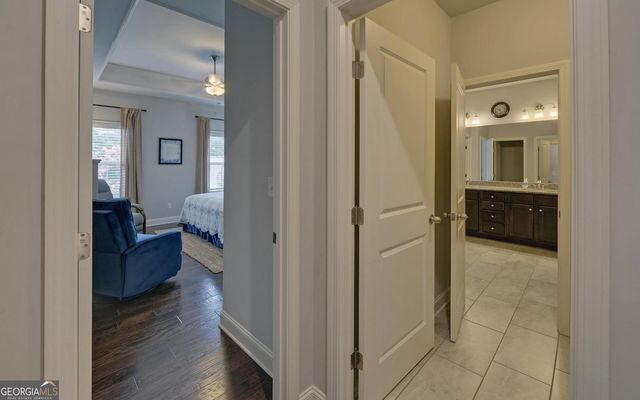 4323 Clubside Drive, Gainesville, GA 30504