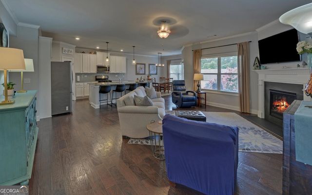 4323 Clubside Drive, Gainesville, GA 30504