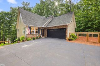 104 Benjamin Drive, Townville, SC 29689