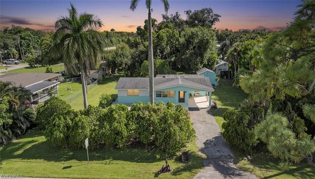 21 E Mariana AVE, North Fort Myers, FL 33917