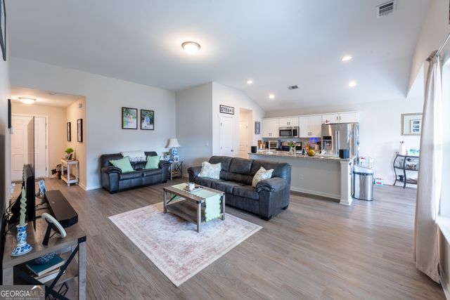 10009 Woodland Cove, Brunswick, GA 31525