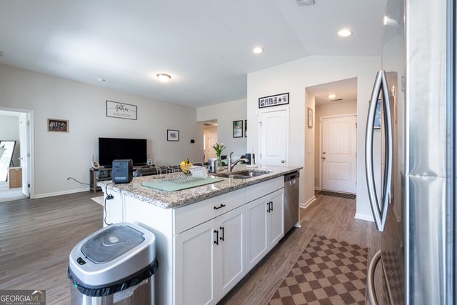 10009 Woodland Cove, Brunswick, GA 31525