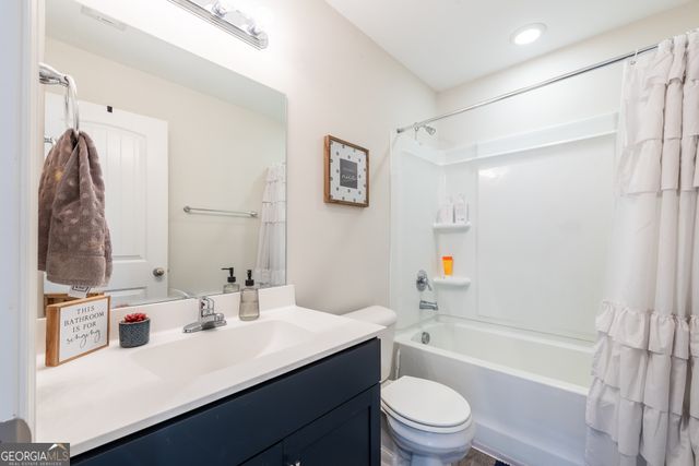 10009 Woodland Cove, Brunswick, GA 31525