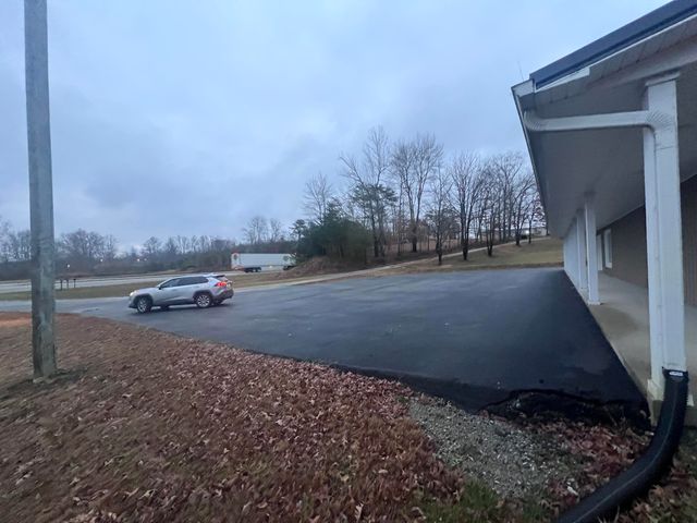 14 Walnut Lane, Gray, KY 40734