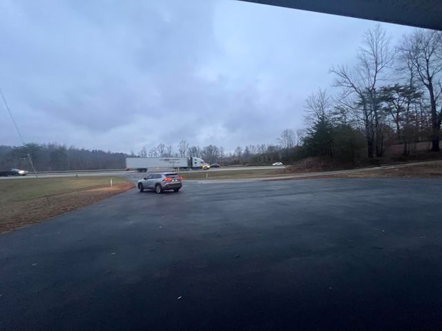 14 Walnut Lane, Gray, KY 40734