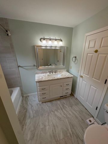 8935 Pine Bluff Court, Eden Prairie, MN 55347