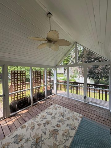8935 Pine Bluff Court, Eden Prairie, MN 55347
