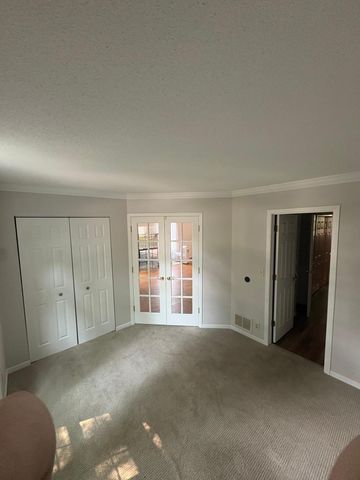 8935 Pine Bluff Court, Eden Prairie, MN 55347