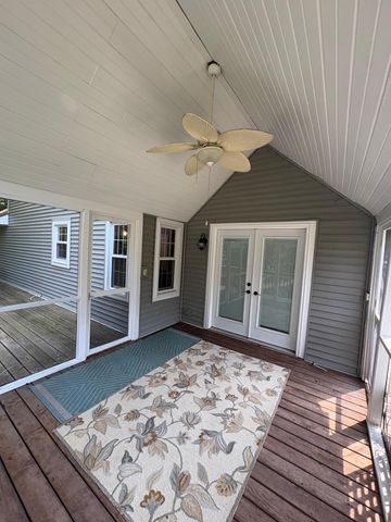 8935 Pine Bluff Court, Eden Prairie, MN 55347