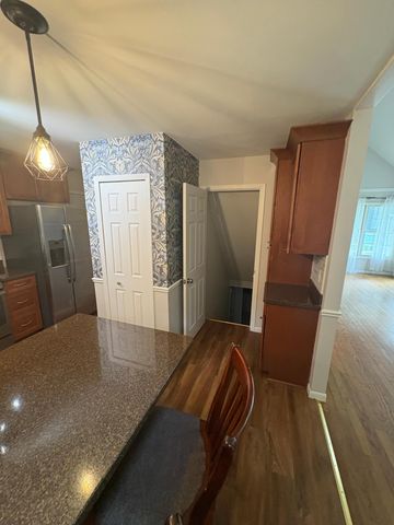 8935 Pine Bluff Court, Eden Prairie, MN 55347