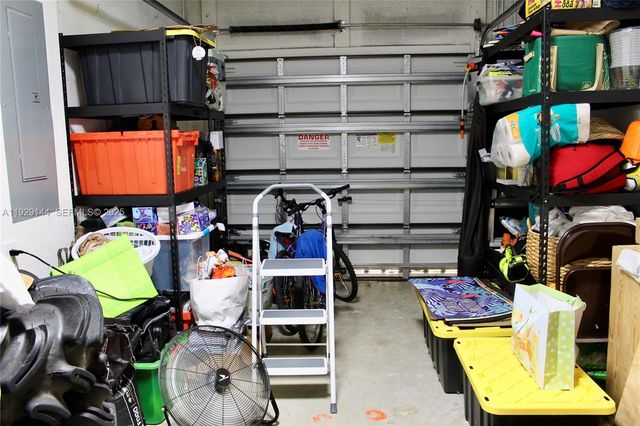 1463 SE 24 ter, Homestead, FL 33035