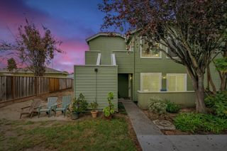 1733 Eastbrook Court, Santa Cruz, CA 95062