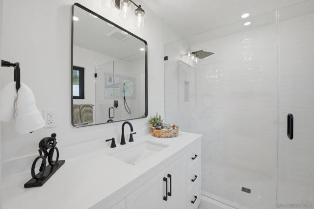 701 Balboa Ave, Coronado, CA 92118