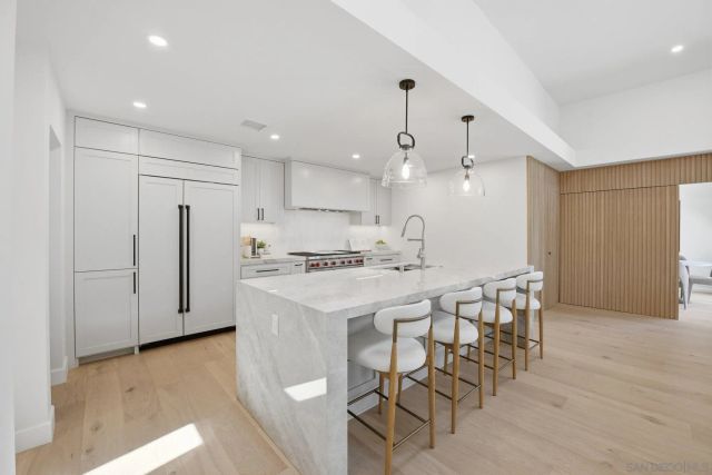 701 Balboa Ave, Coronado, CA 92118