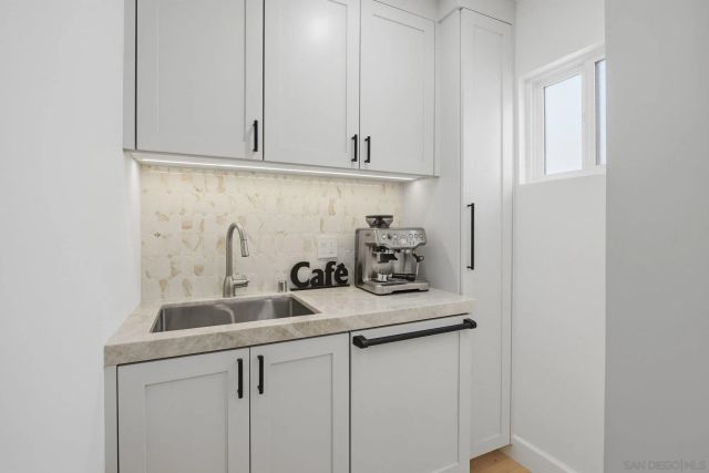 701 Balboa Ave, Coronado, CA 92118