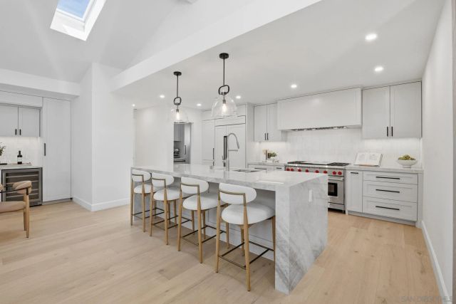 701 Balboa Ave, Coronado, CA 92118