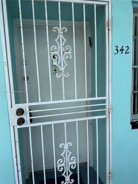 1501 NE Miami Gardens Dr 342, Miami, FL 33179