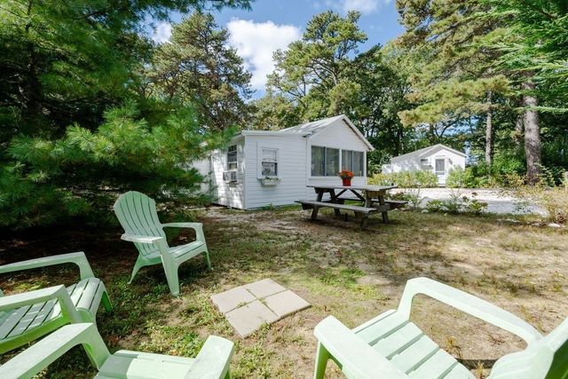 1937 State Highway Route 6 E, Wellfleet, MA 02667