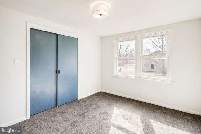 99 GARFIELD DR, Carlisle, PA 17015