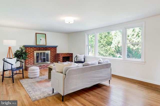 99 GARFIELD DR, Carlisle, PA 17015